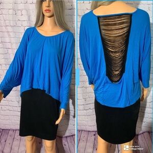 Women’s aqua blue crop top with black straps on the back. Size: 2X